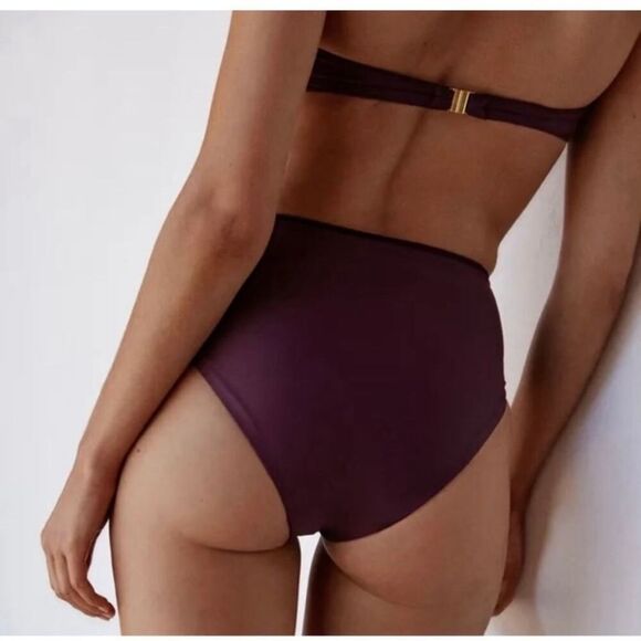 FP X Oceanus • Lara Crystal
Plum Bathing Suit Top only - Picture 3 of 9